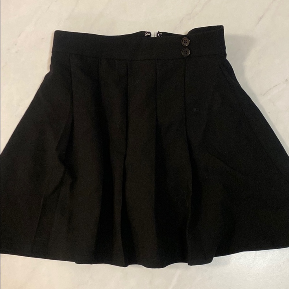 Cute mini black WeWoreWhat tennis skirt!!